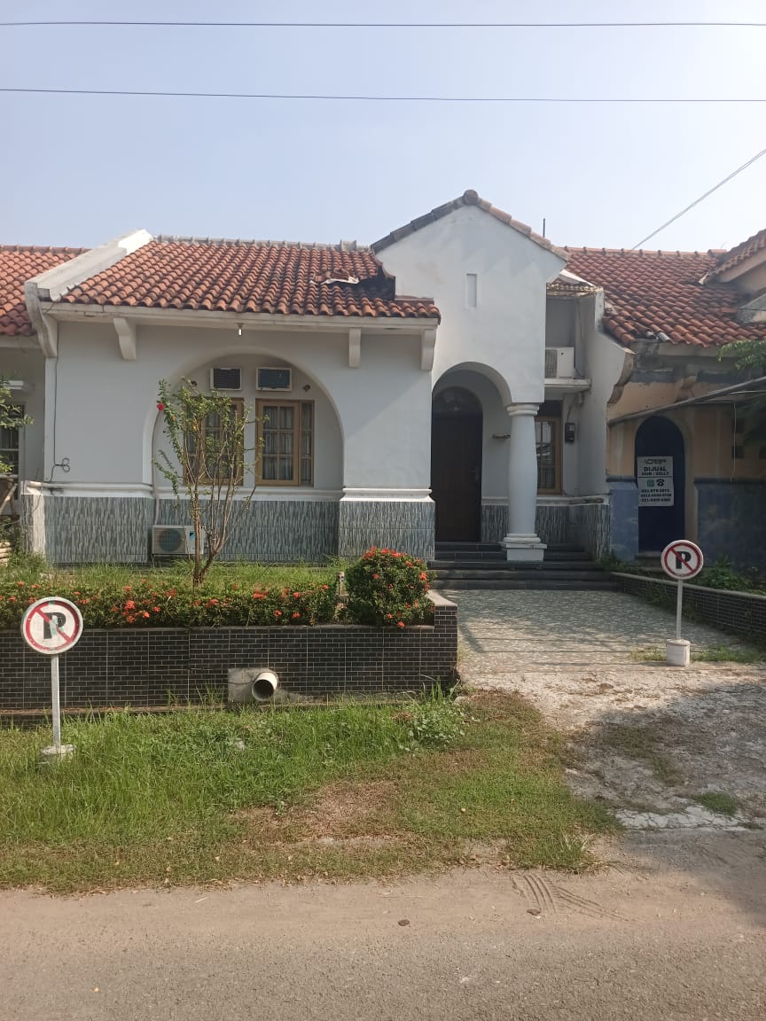 Rumah Disewakan Furnished di Cluster Meadow Green Lippo Cikarang